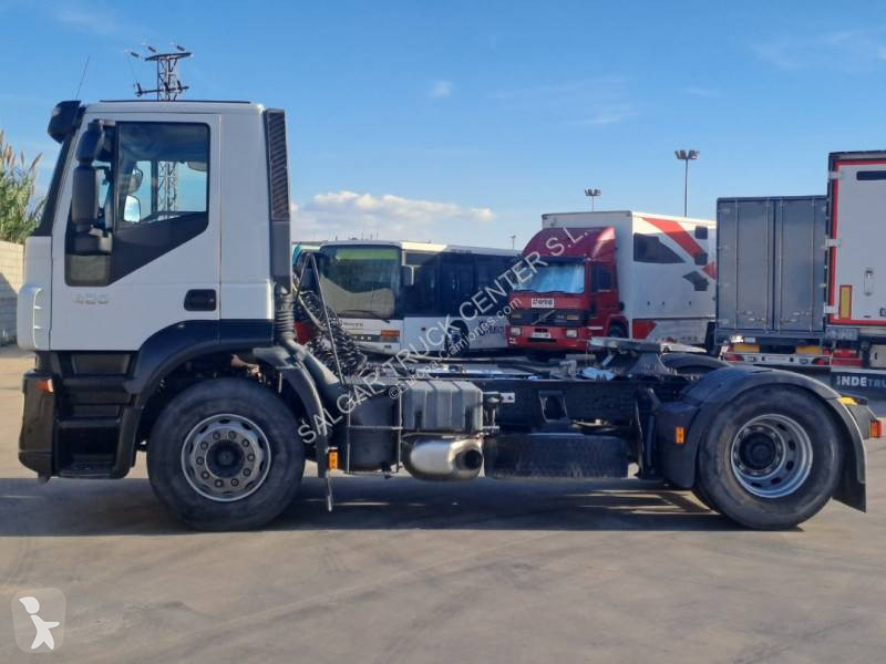Traktor Iveco