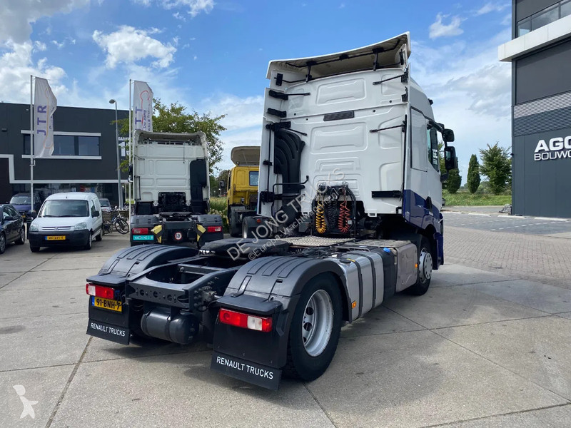 Traktor Renault T460 2x Tank / Euro 6D