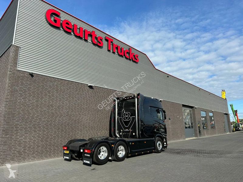 Traktor Scania S660 V8 6X2 ONGINE SPECIA...