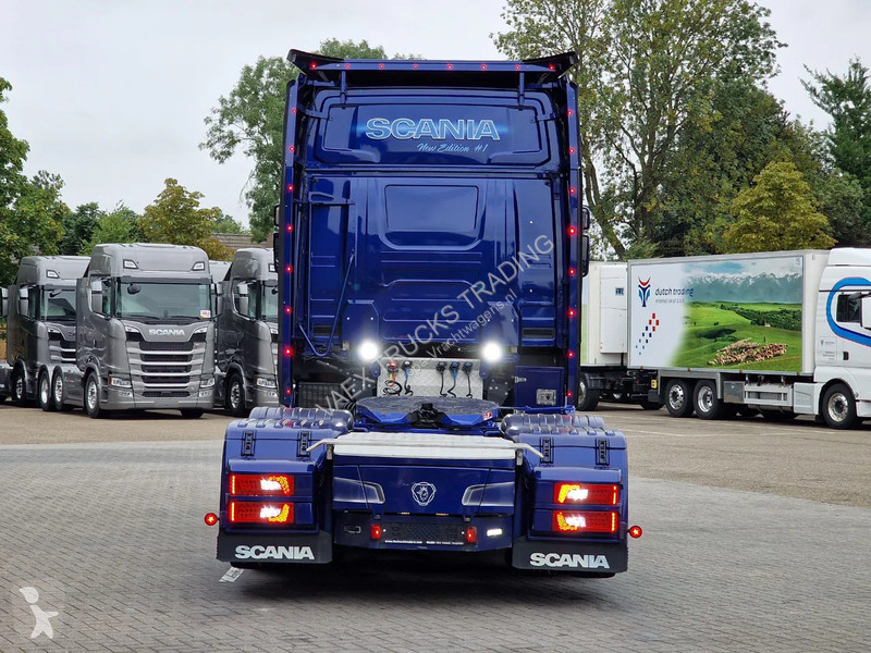Tractor Scania 770S V8 NS Highline 6x2 - Show...