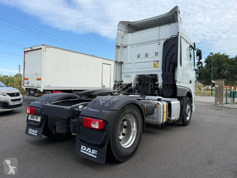 Tracteur DAF 480