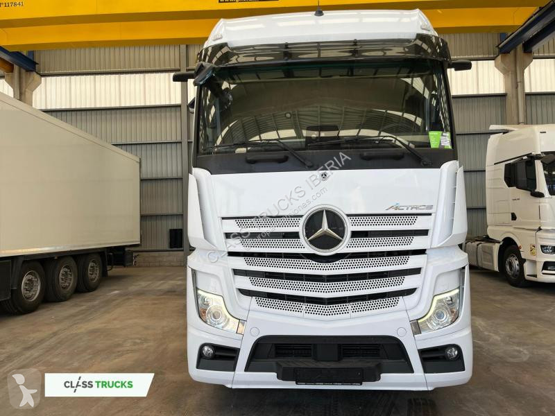 Traktor Mercedes 5 1845 BigSpace Max tanks