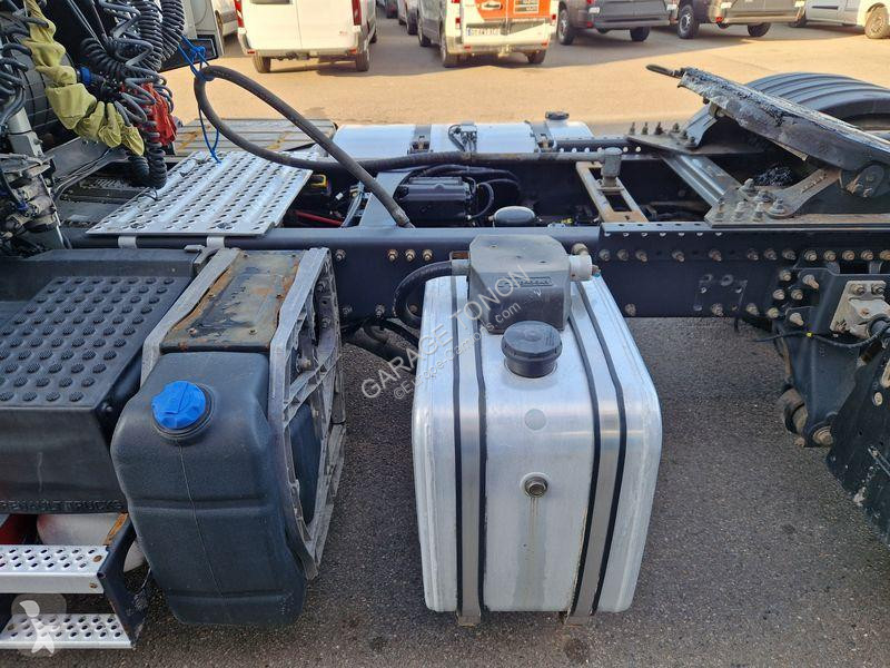 Traktor Renault 520 Gamme T