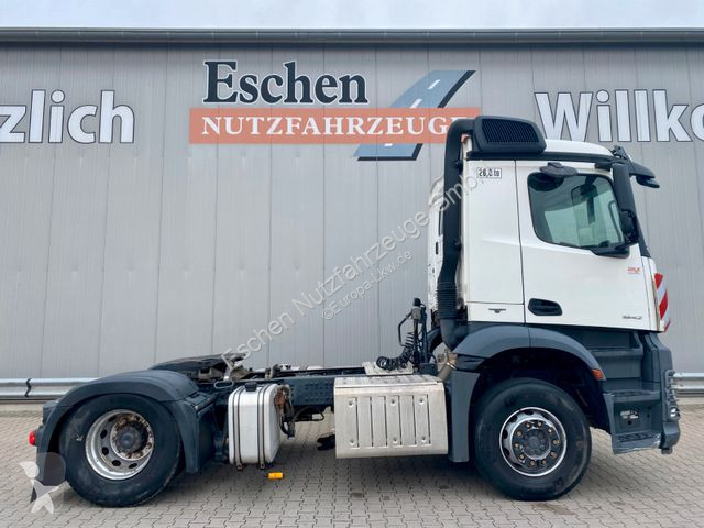 Traktor Mercedes 1842 LS 4x2...