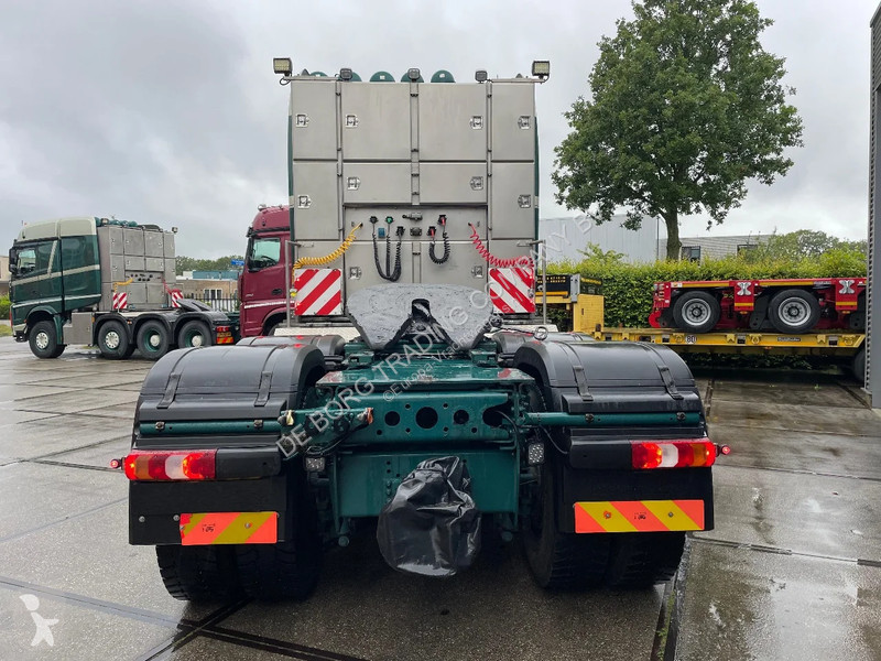 Tahač Mercedes 4163 8x4/4