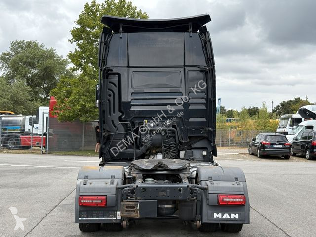 Traktor MAN...