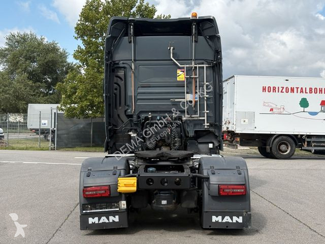 Traktor MAN...
