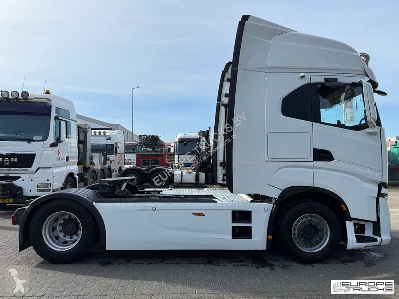 Traktor Iveco S-Way 460 Steel/Air - Intarder -...
