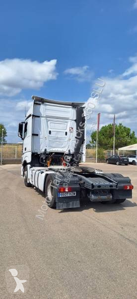 Traktor Mercedes