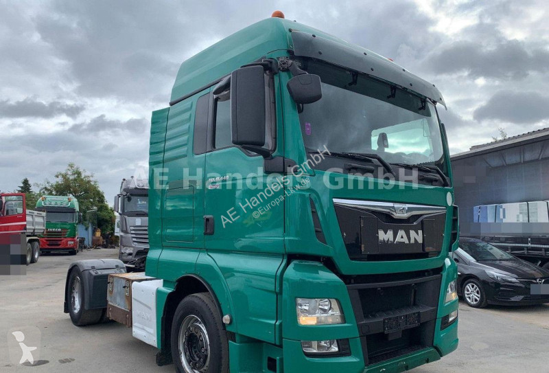 جرار MAN TGX 18.440