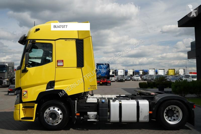 Tahač Renault T 440