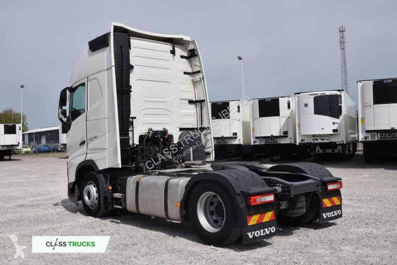 Tahač Volvo 500 Globetrotter XL