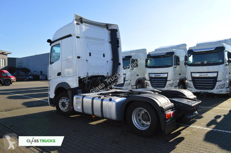 Cap tractor Mercedes 5 1845 BigSpace