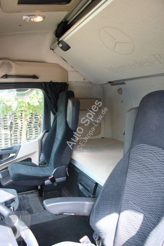 Traktor Mercedes 1845 Retarder