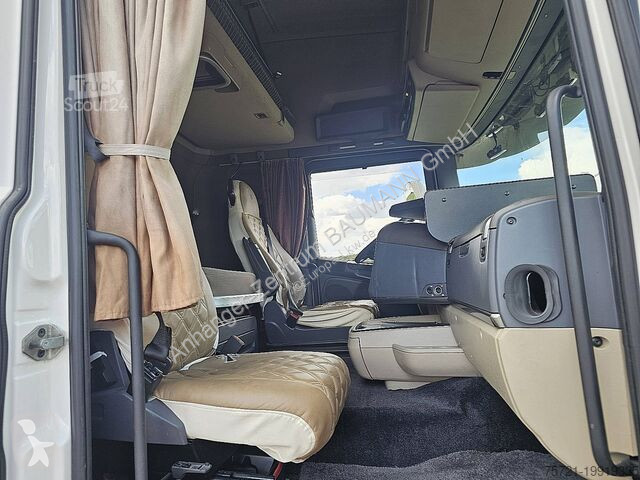 Traktor Scania R520 V8 SHOW TRUCK