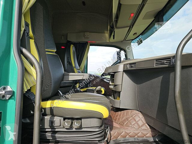Tahač Volvo FH 750 6X6 X-TRACK LIFT AX.