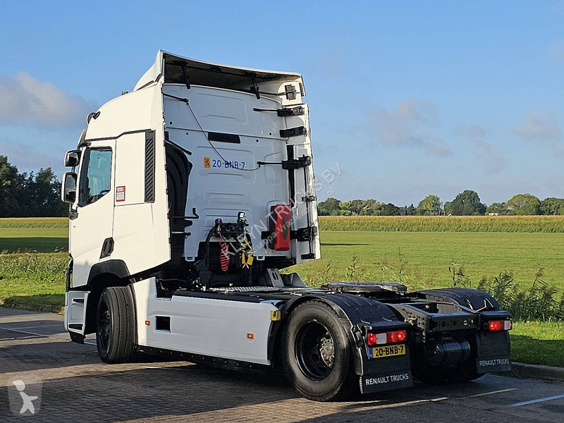 جرار Renault T 460