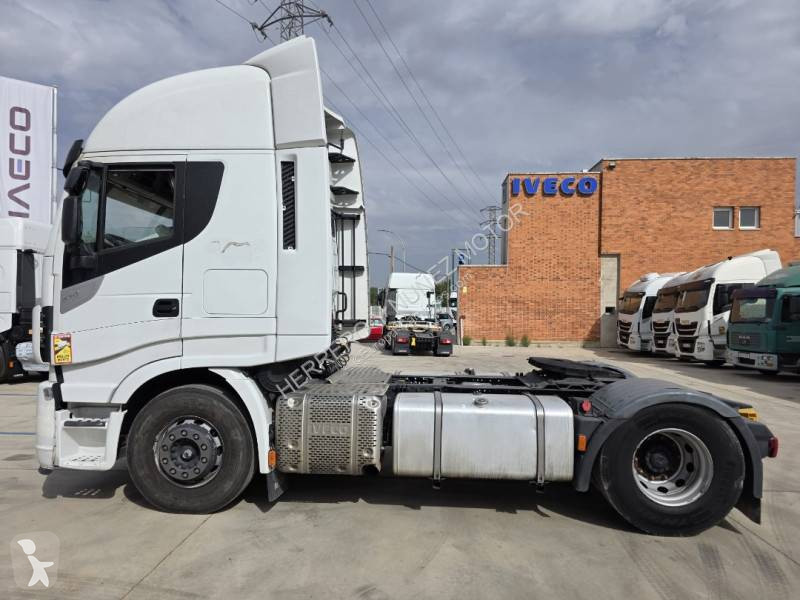 Tracteur Iveco