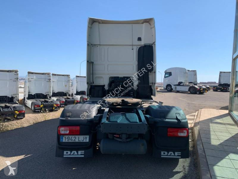 Traktor DAF