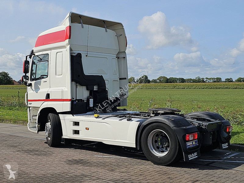 Traktor DAF 450