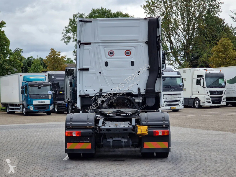 Trekker Mercedes 1851 - 4x2 - Retarder -...