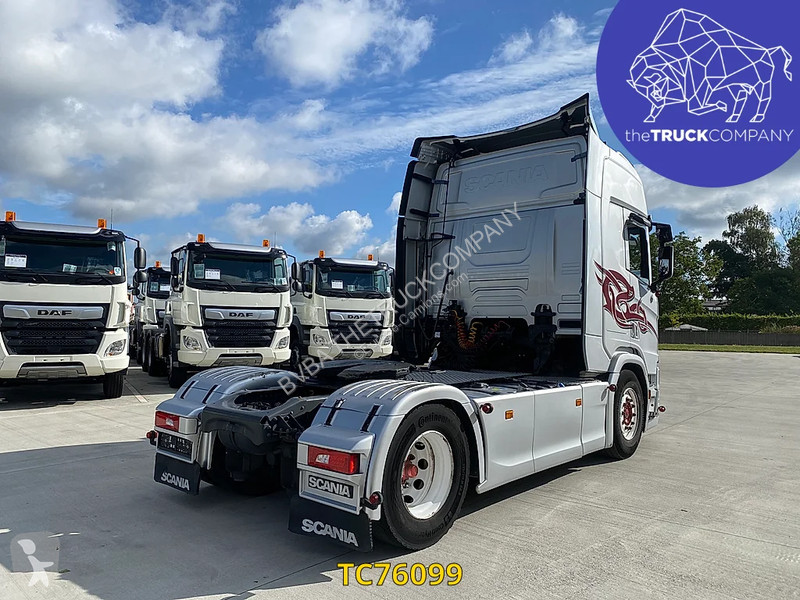 جرار Scania 500
