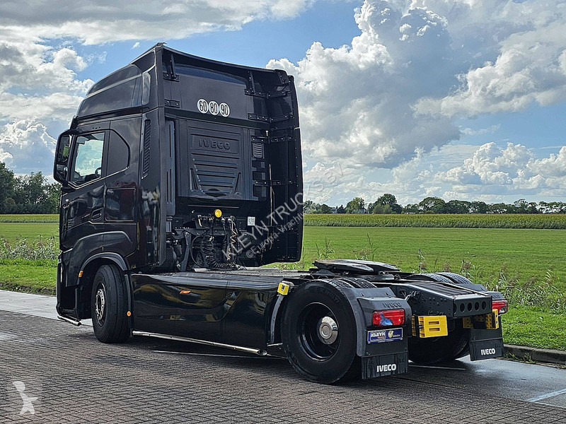 Traktor Iveco AS440S51 2x tank,frigo