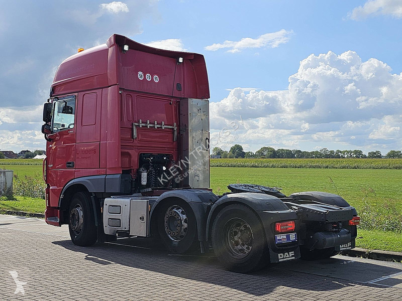 جرار DAF 530 SSC 6X2