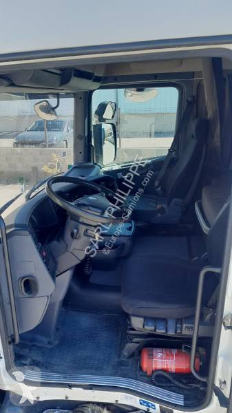 جرار Scania