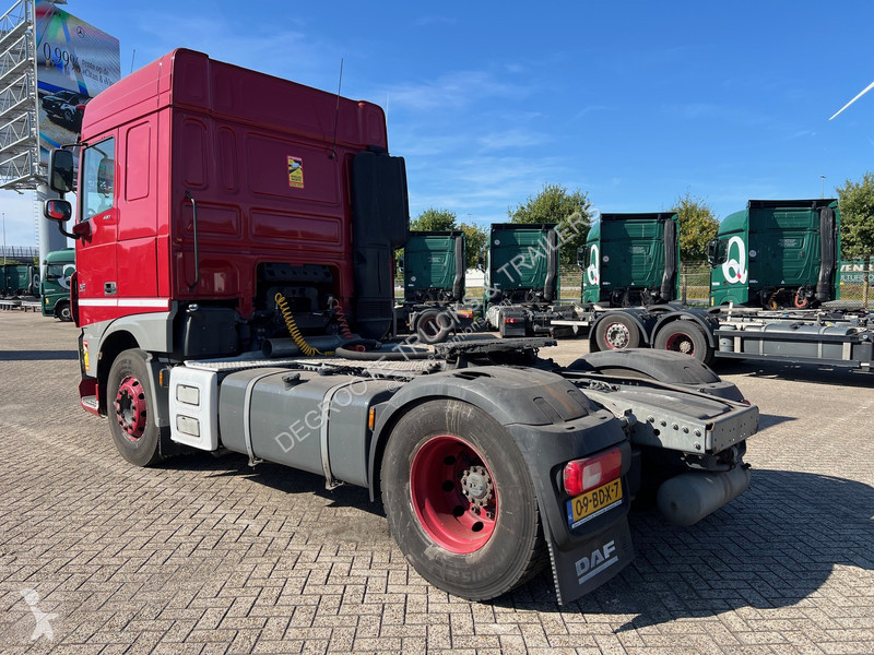 جرار DAF 440 Space Cab