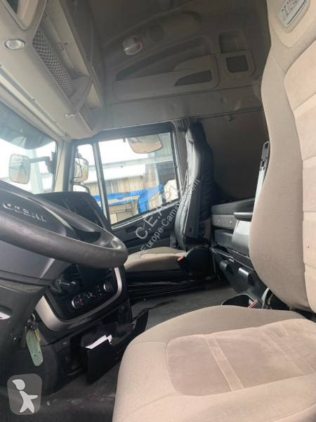 جرار Iveco
