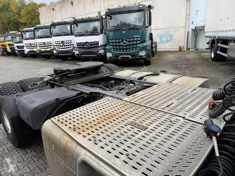 جرار DAF CF 370 4X2