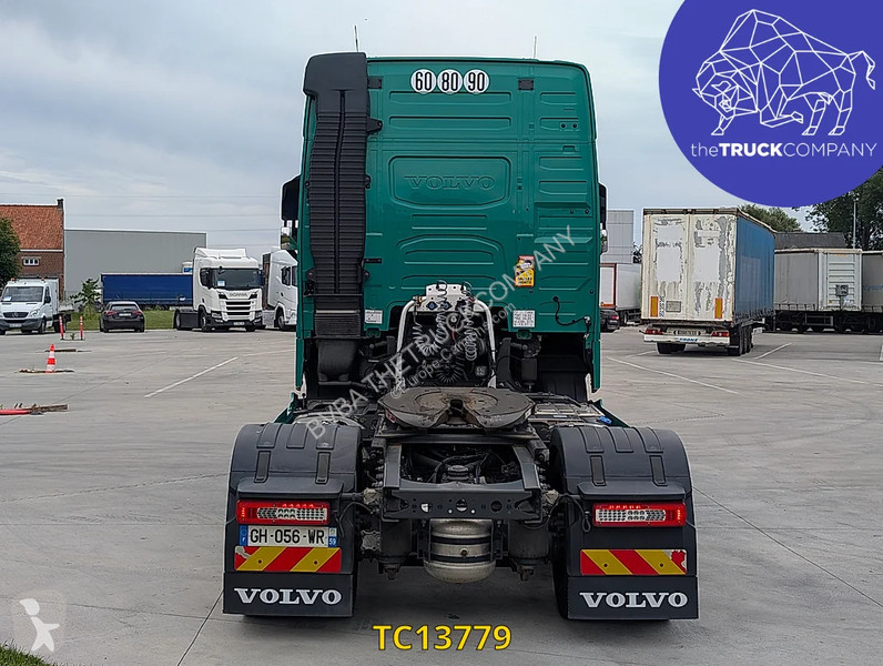 جرار Volvo 500