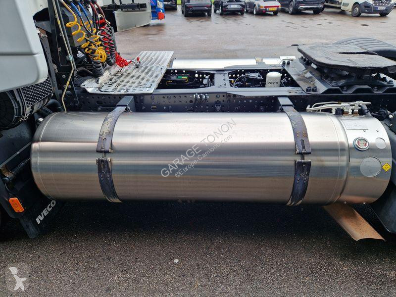 جرار Iveco NP460 GNL / INTARDER