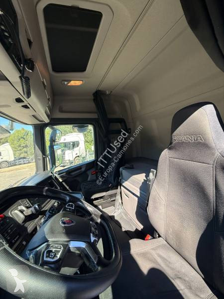 جرار Scania