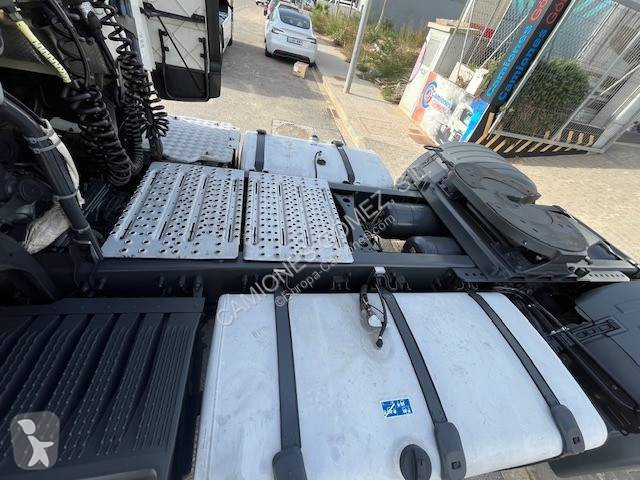 جرار Scania