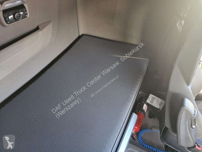 Tahač DAF XFn  FT 4X2