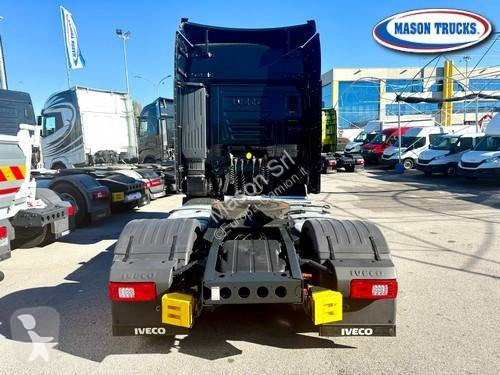 جرار Iveco