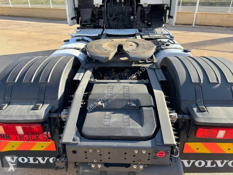 جرار Volvo