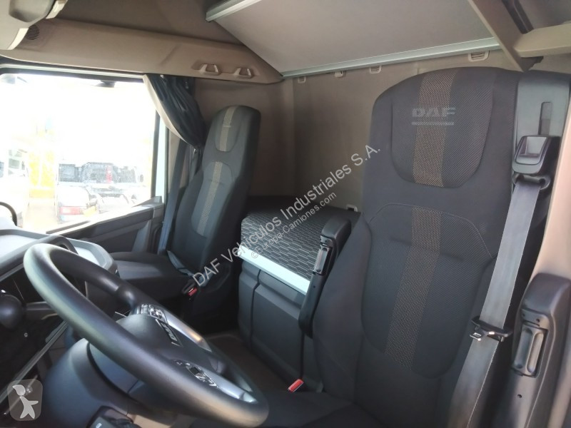 Tracteur DAF XFn  FT 4X2