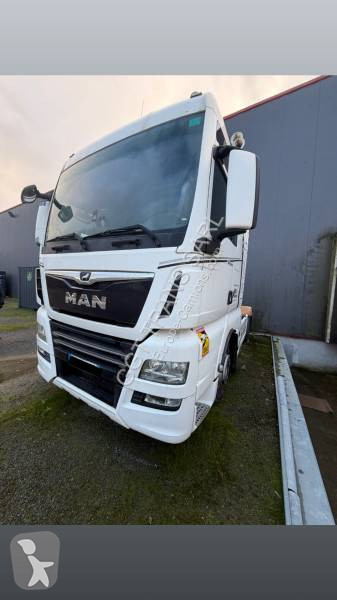 Cap tractor MAN 18.500
