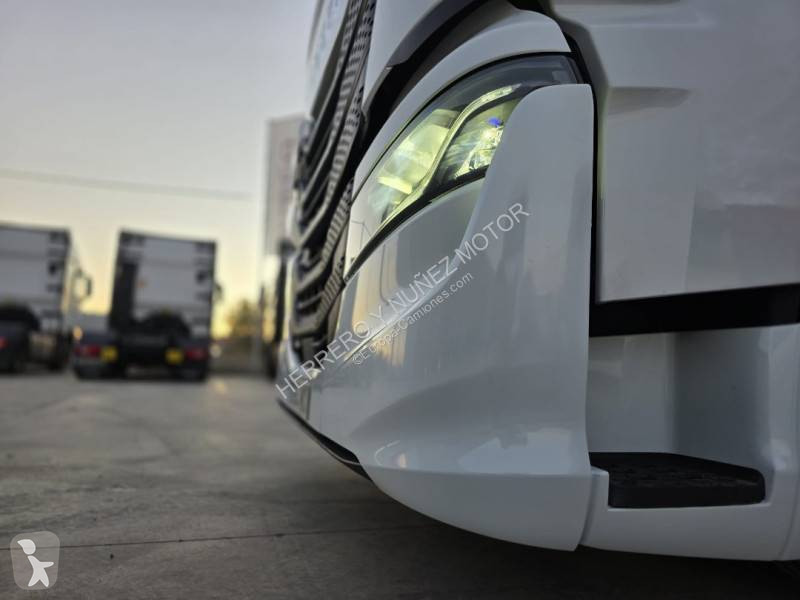 جرار Iveco