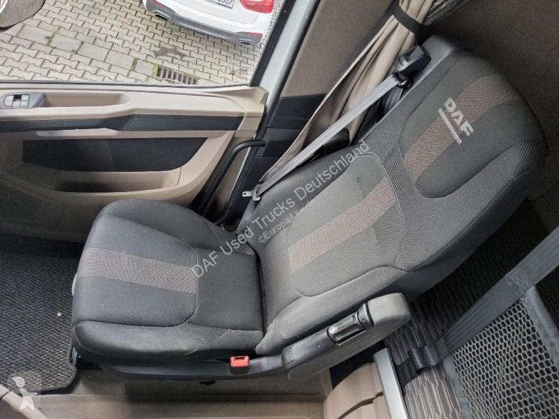 جرار DAF XG  FT 4X2