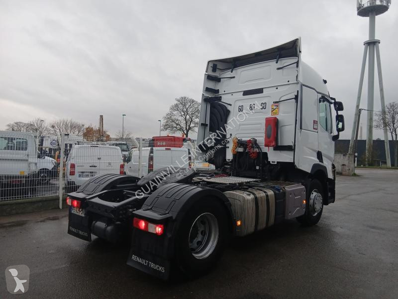 جرار Renault 460 Gamme T