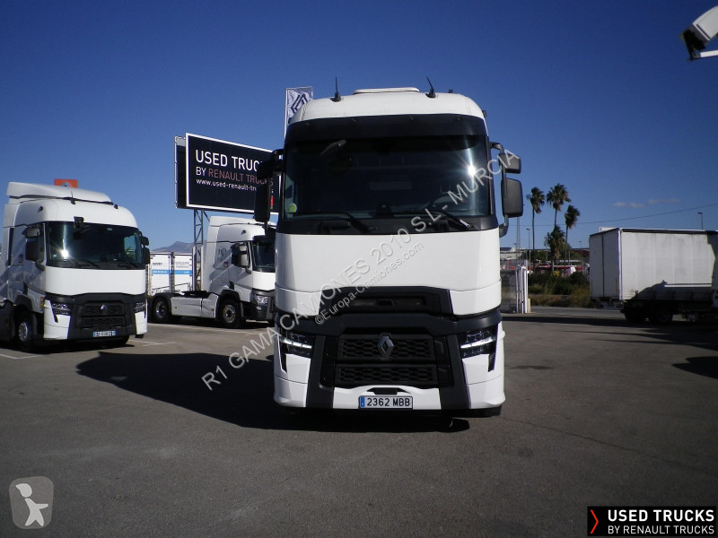 جرار Renault