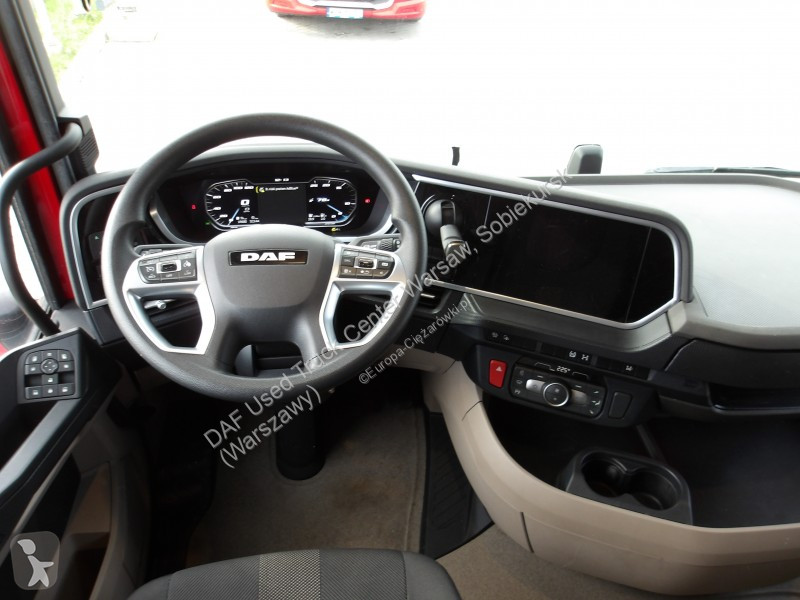 Tahač DAF XG  FT 4X2