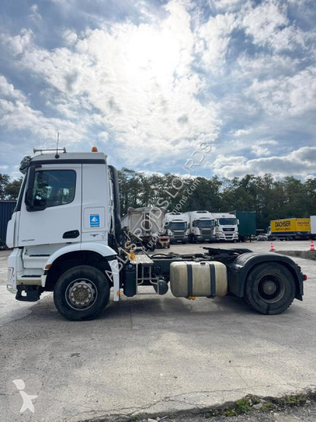 Cabeza tractora Mercedes 2045