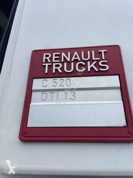 جرار Renault