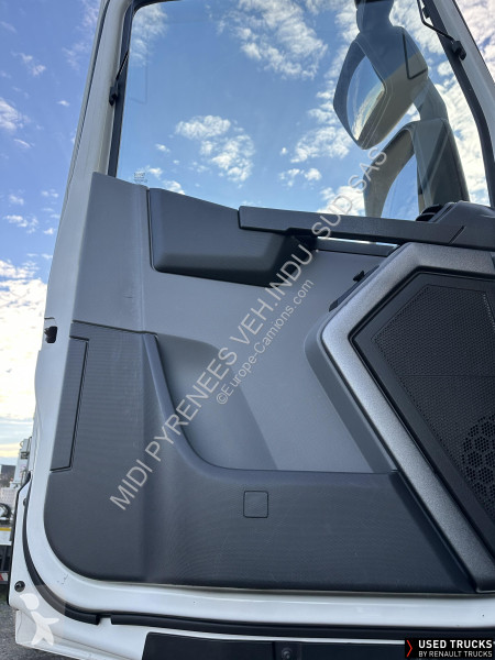 Trattore Stradale Renault