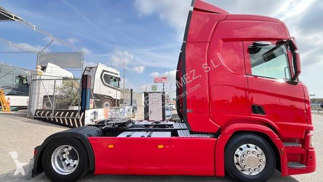 Cabeza tractora Scania